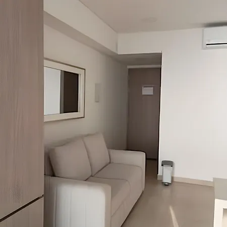 Aparta Estudio/balcón Privado/frente Al Mar Apartamento *