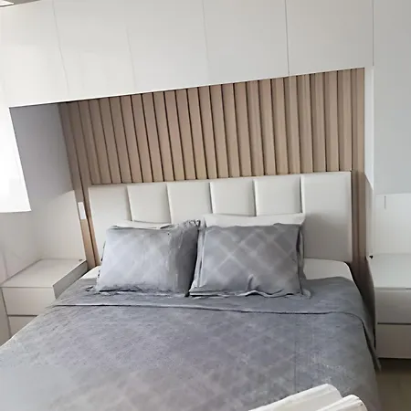 Apartamento Aparta Estudio/balcón Privado/frente Al Mar *